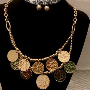 Necklace set